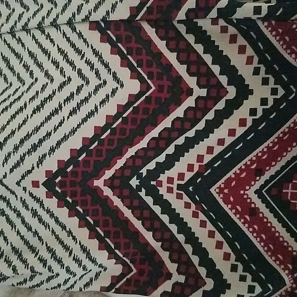 Top - Picture 3 of 3